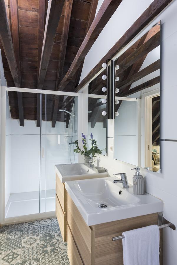Genteel Home Trinidad Grund Malaga Ngoại thất bức ảnh